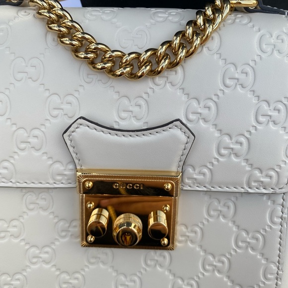 Authentic GUCCI Guccissima Signature Padlock Backpack white - Picture 6 of 6